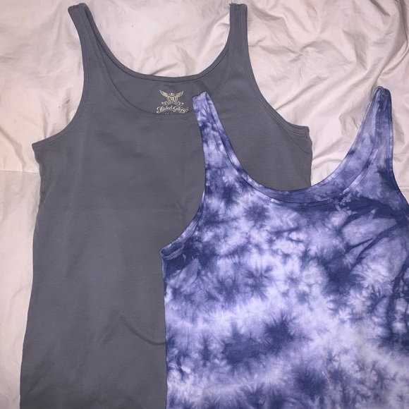Two Tank Tops - Picture 5 of 5
